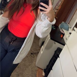 SKIMS FITS EVERYBODY T-SHIRT